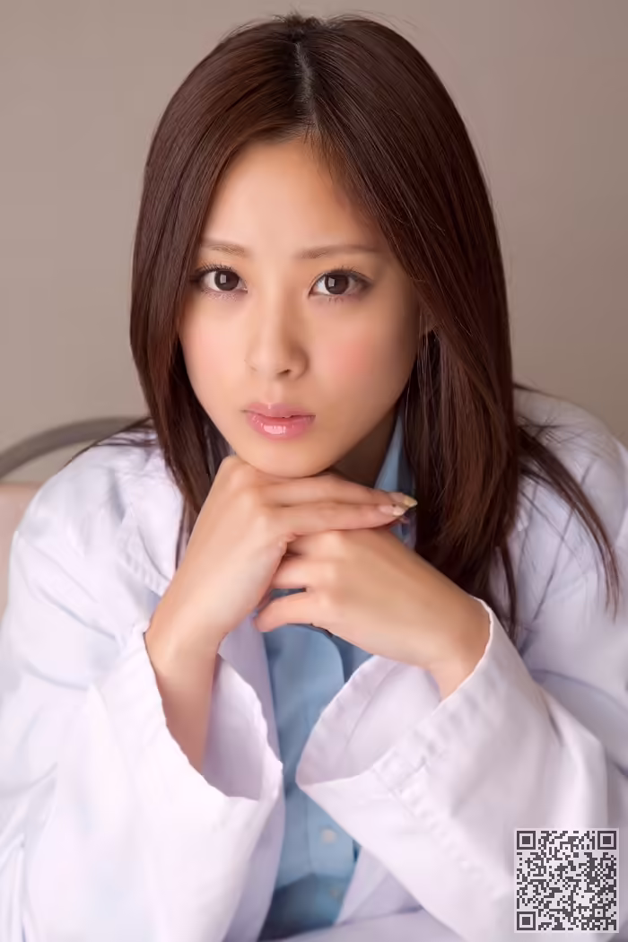 野田彩加、丰满、胴体、春光乍泄
