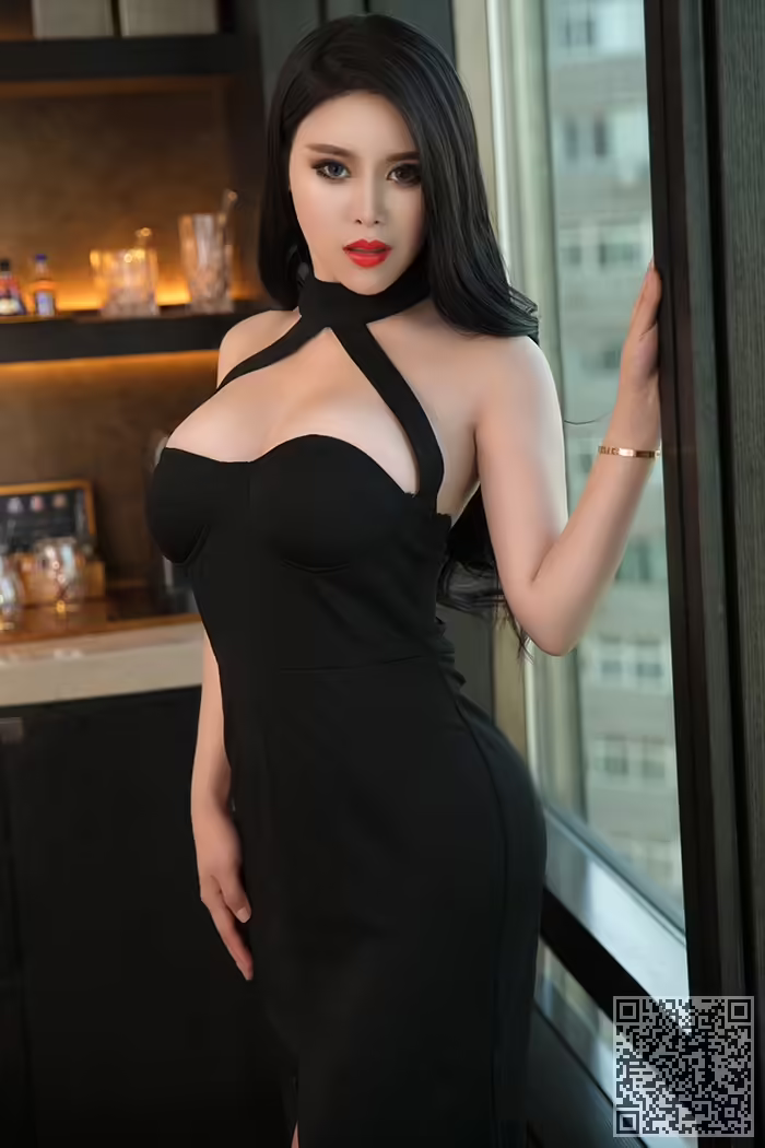 尤女郎、可蕊娜、巨乳、丰臀