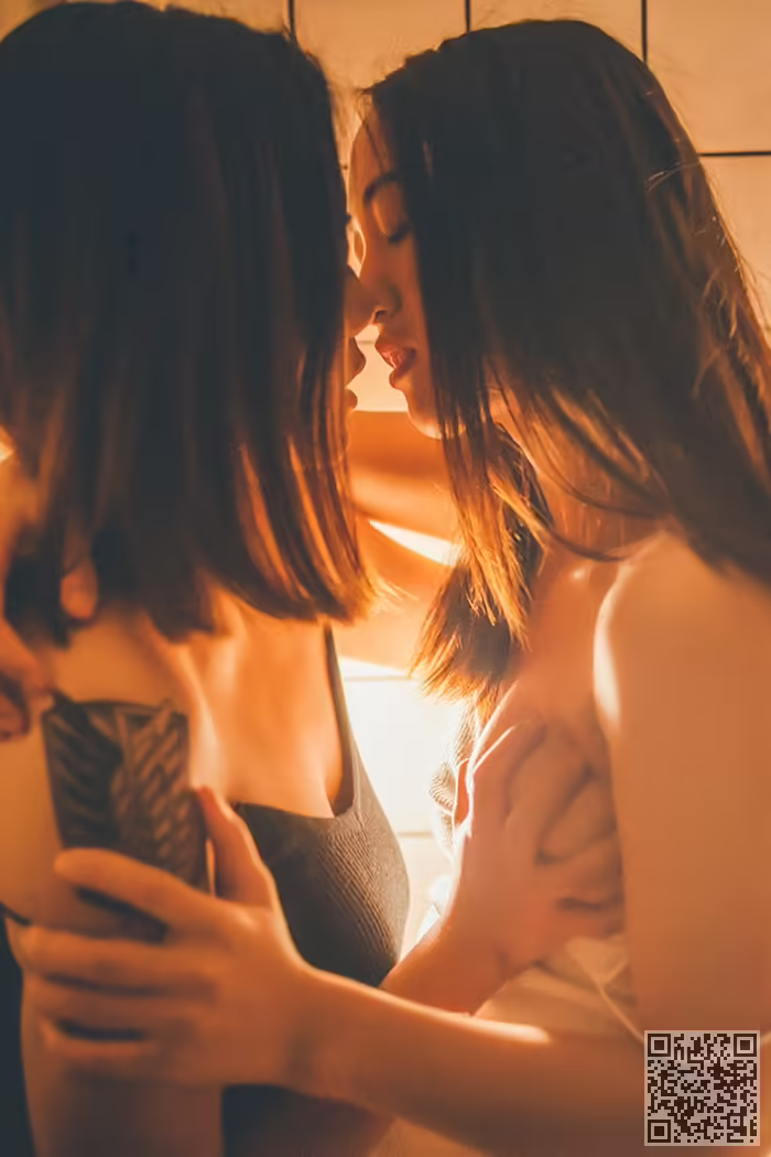 姐妹花、诱惑、双飞