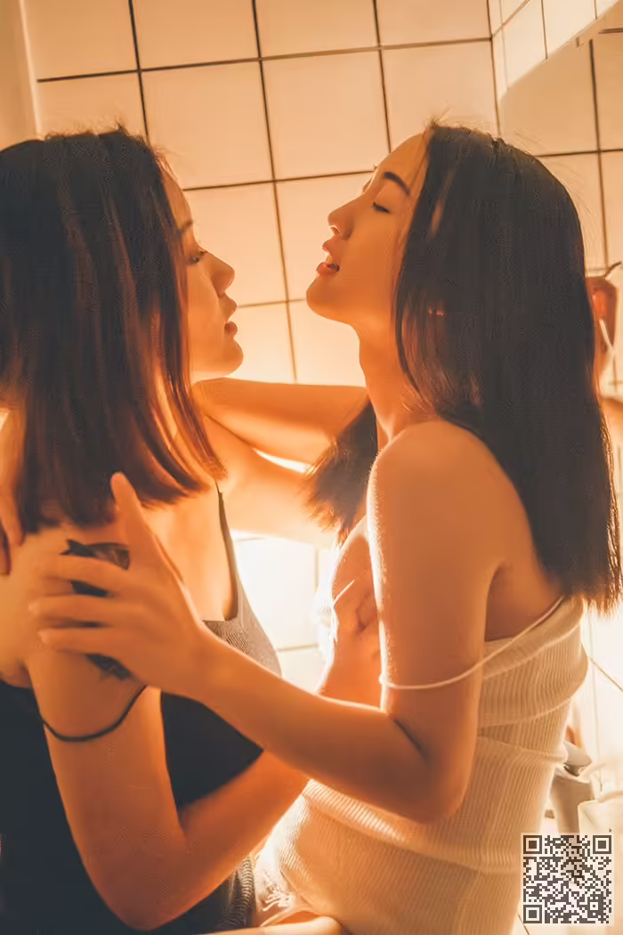 姐妹花、诱惑、双飞