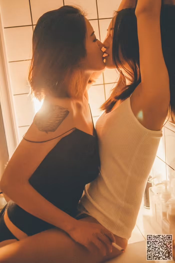 姐妹花、诱惑、双飞