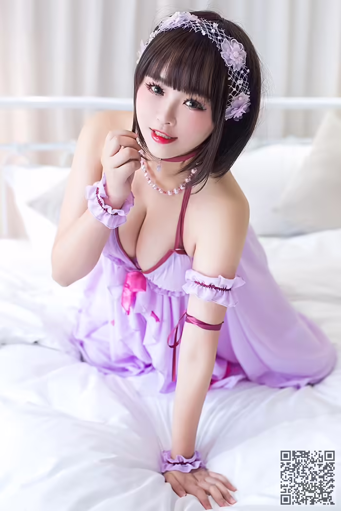 巨乳、少女、火辣