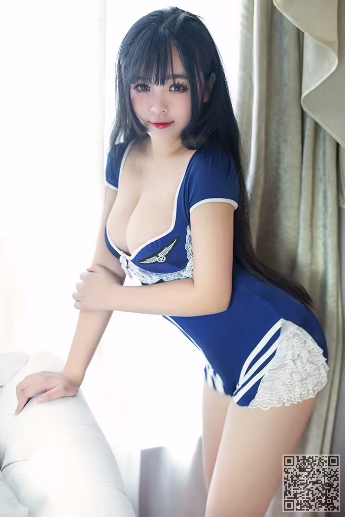 巨乳、少女、火辣