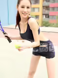 网球宝贝拍照夏天的清凉运动