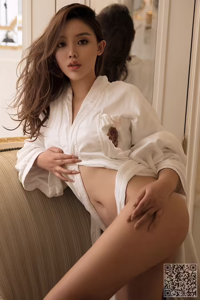 性感、尤物、丰乳肥臀、欲望