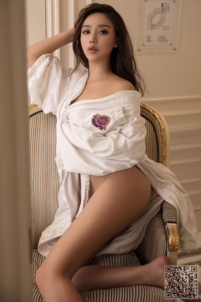 性感、尤物、丰乳肥臀、欲望
