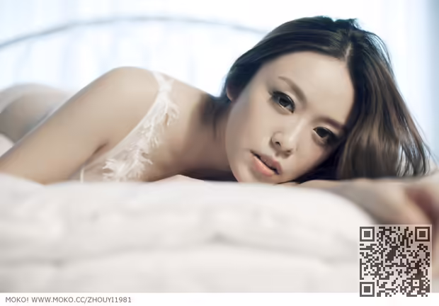 美女、周毅、写真