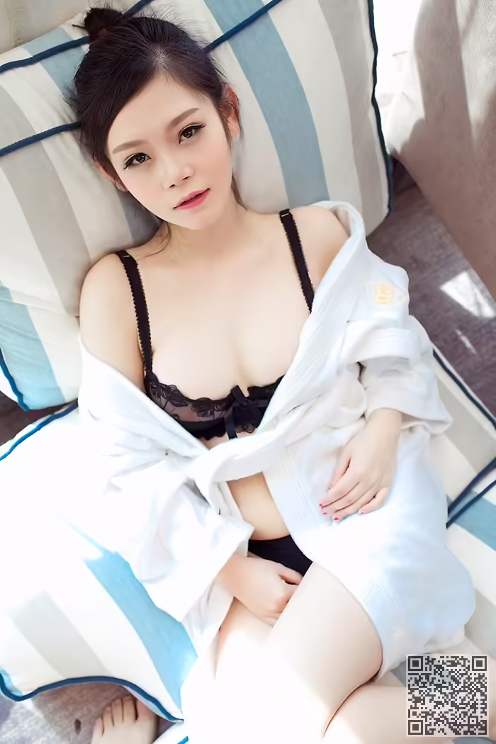 少妇、黎美儿、丰乳肥臀