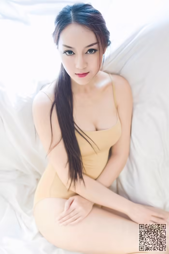 风骚、欲女、豪乳、翘臀