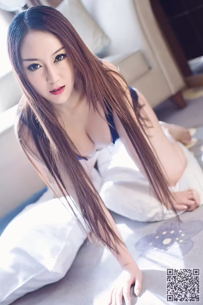 风骚、欲女、豪乳、翘臀