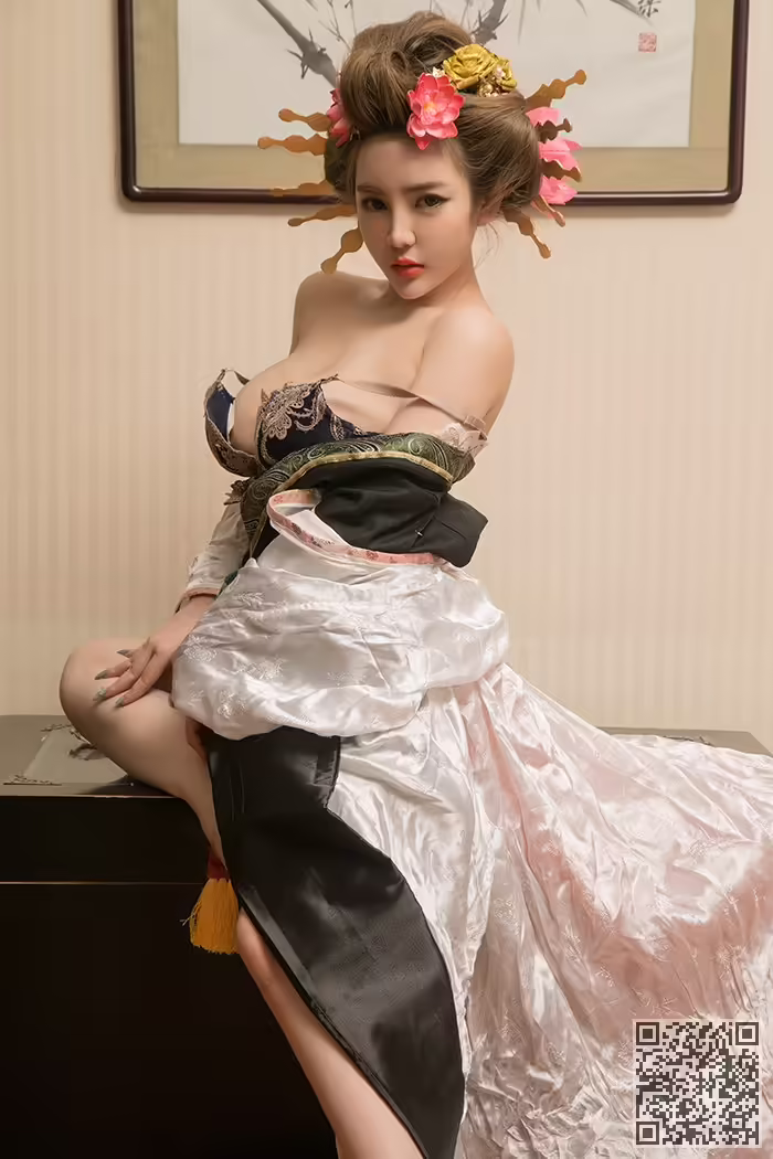 尤物、温心怡、美乳、翘臀