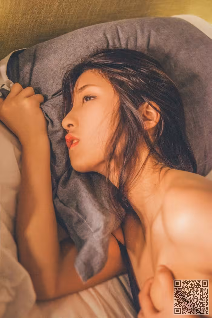 美女主播肉肉性感私房照撩人十足