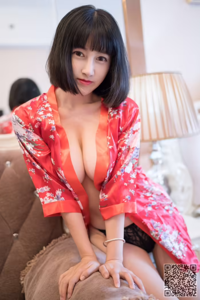 嫩模、小探戈、雪乳、美臀