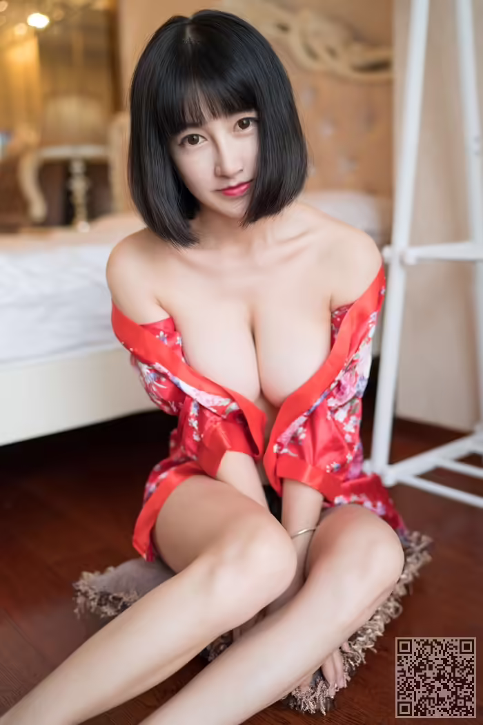 嫩模、小探戈、雪乳、美臀