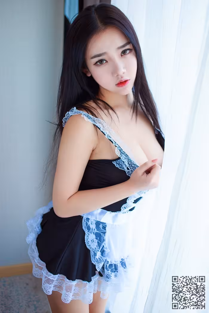 邻家小妹夏雪爱身姿曼妙娇柔惹火