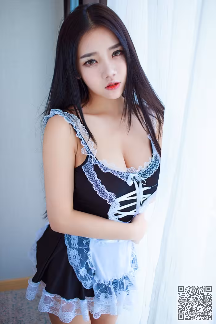 邻家小妹夏雪爱身姿曼妙娇柔惹火