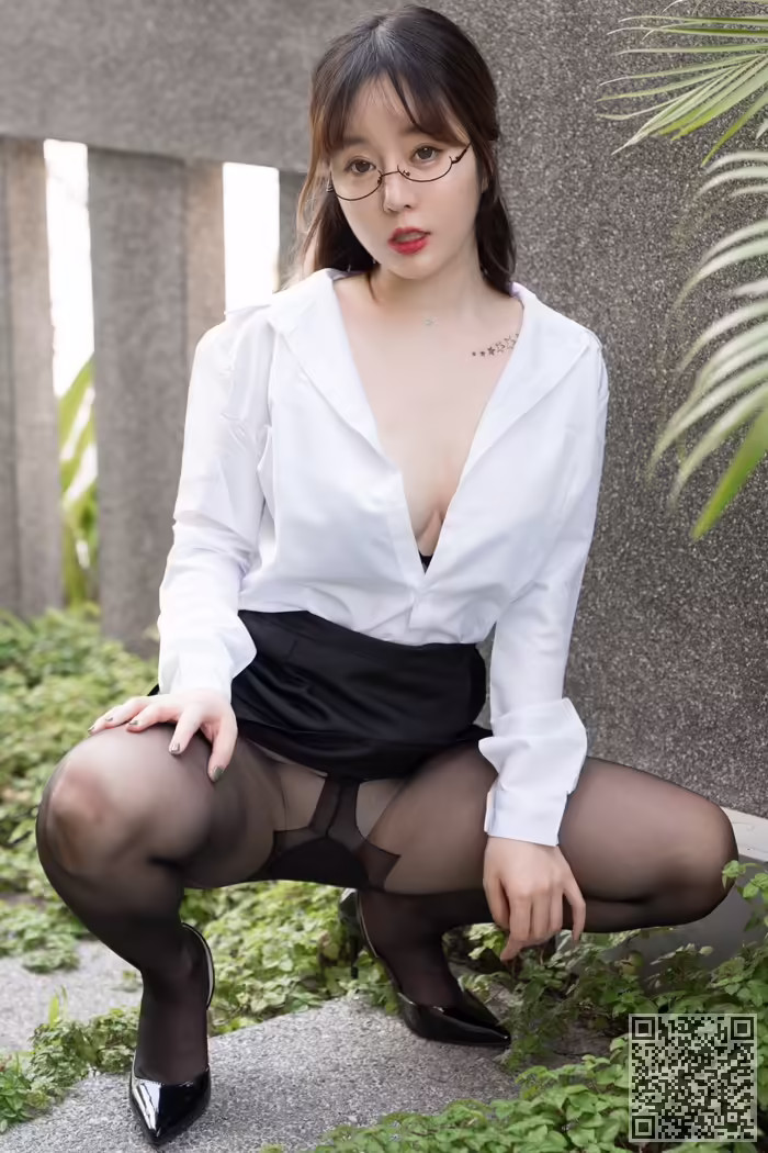 黑丝、御姐、王雨纯、制服诱惑