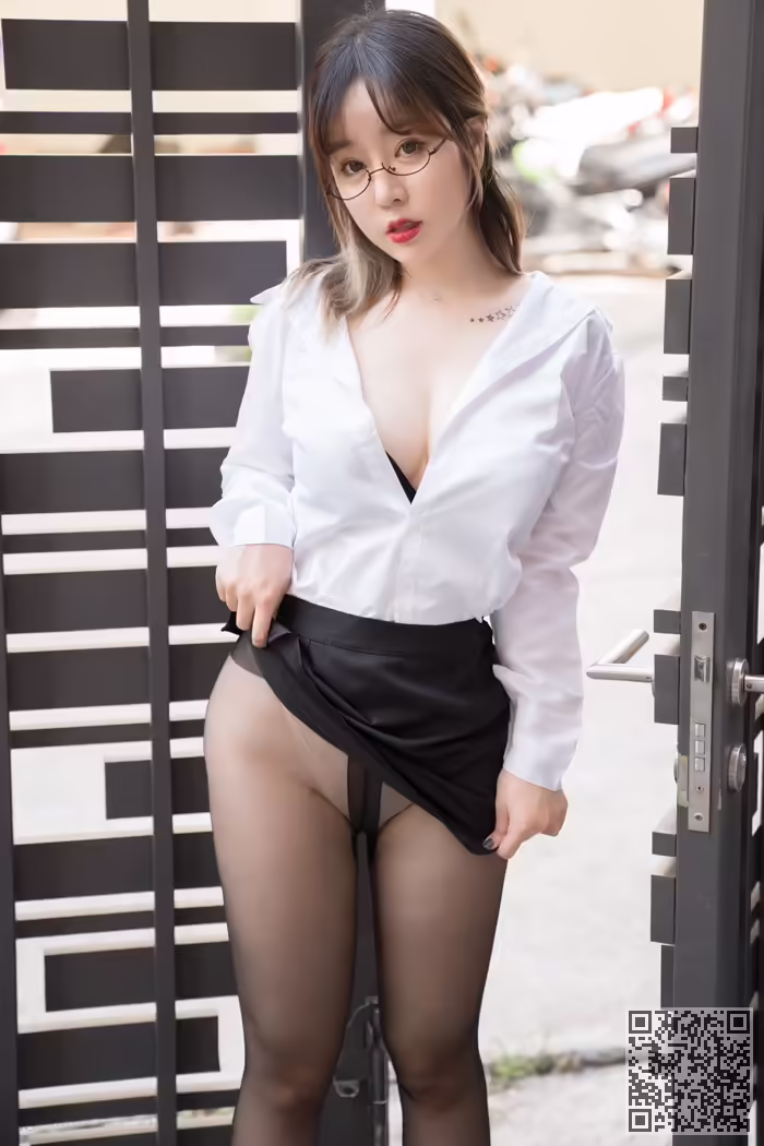 黑丝、御姐、王雨纯、制服诱惑