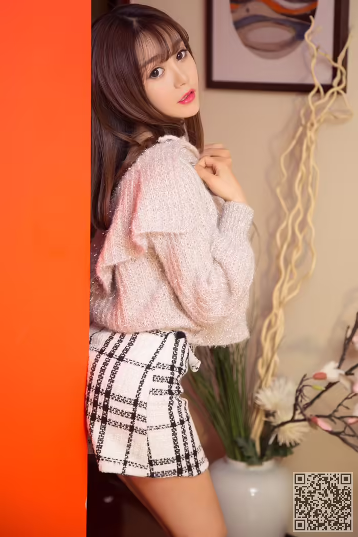 美女、周心情、爆乳、翘臀