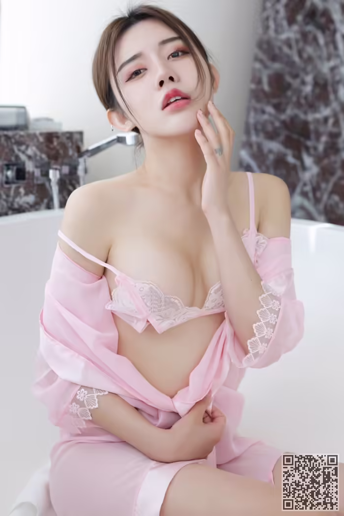 佳人、卓娅祺、美乳、诱惑
