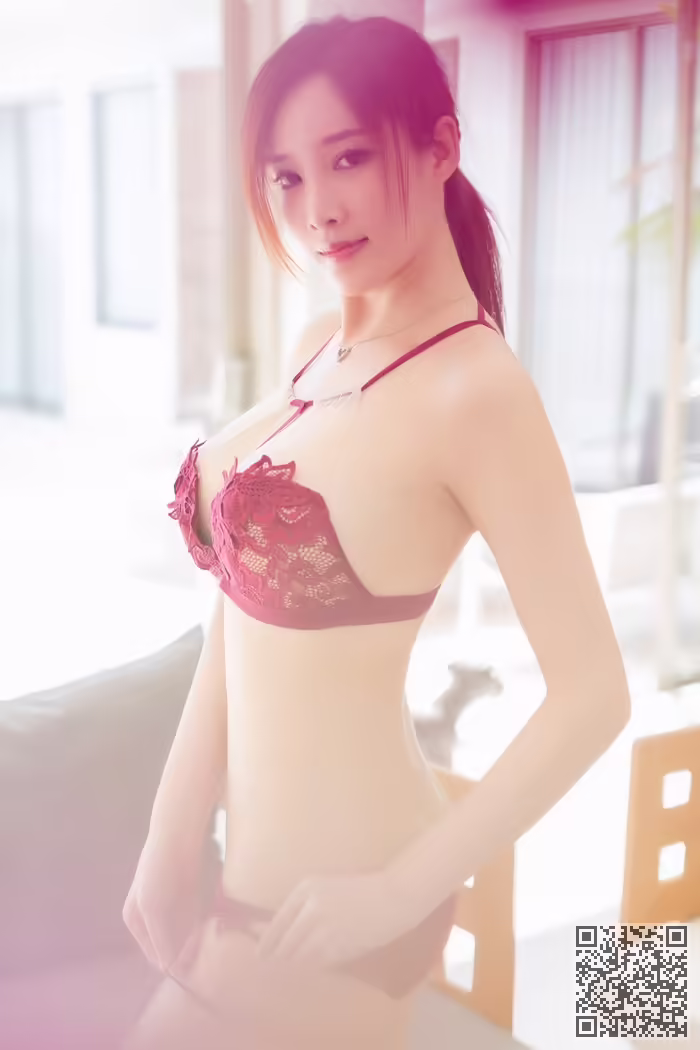 宅男女神、周妍希