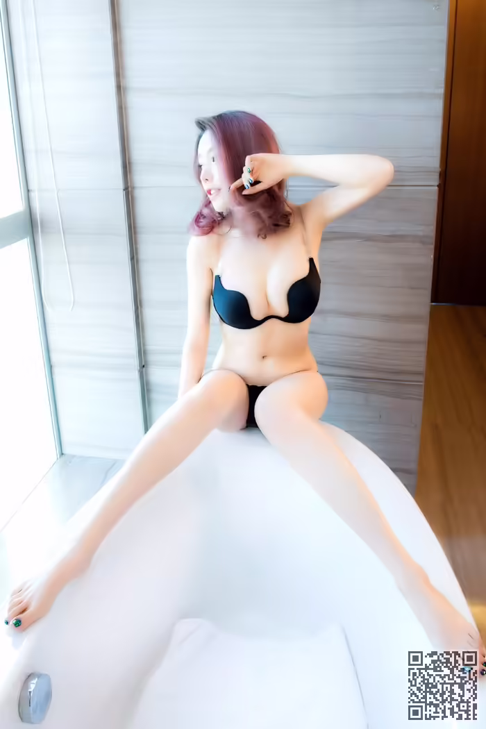 妮小妖、性感、内衣秀、豪乳