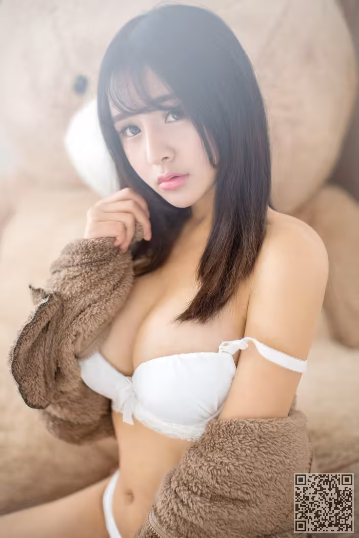 可爱女神思淇圆润爆乳叫人百看不厌