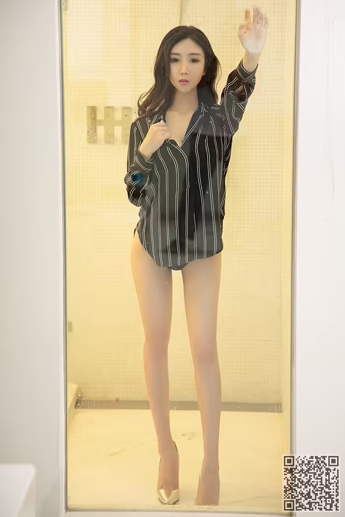 尤物、李莉莉、湿身