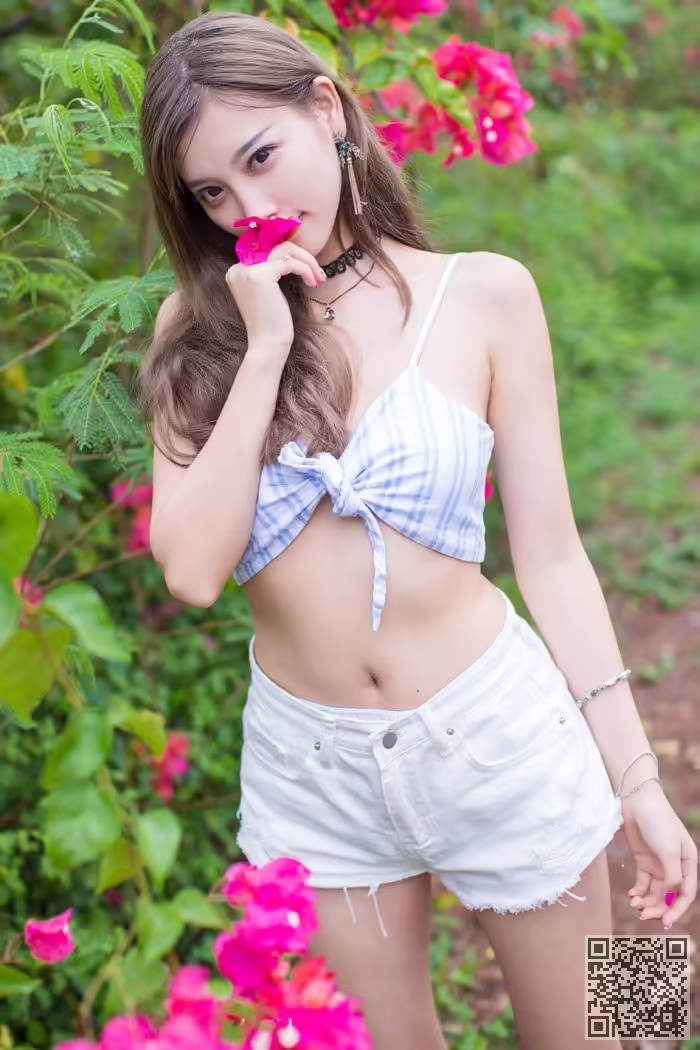 宅男女神、杨晨晨、酥胸、翘臀