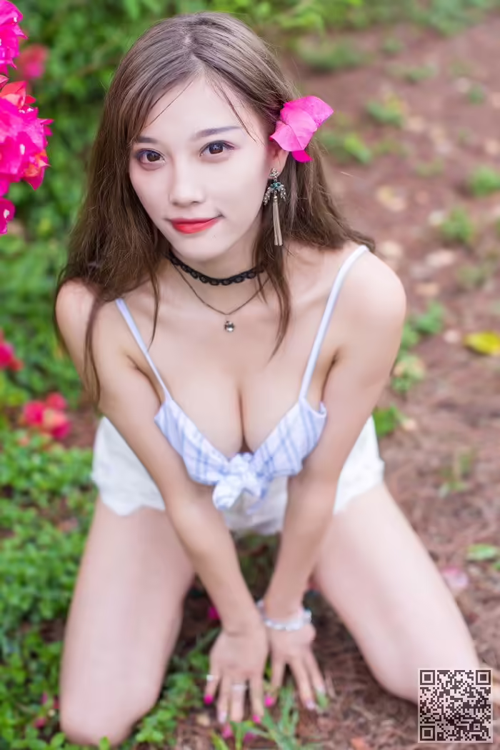 宅男女神、杨晨晨、酥胸、翘臀