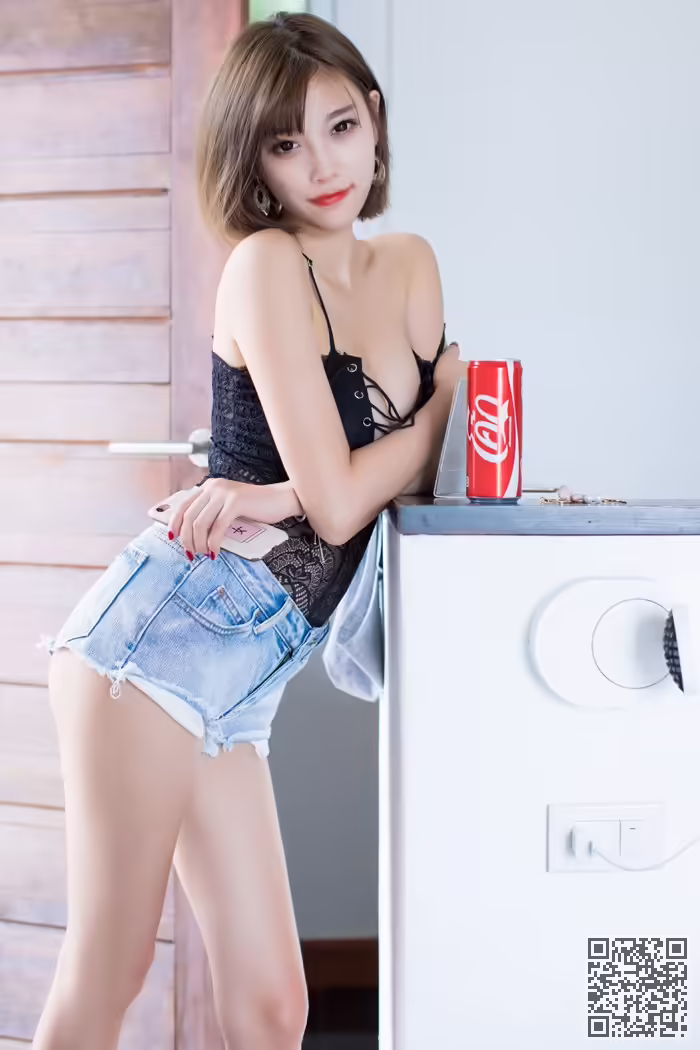 宅男女神、杨晨晨、酥胸、翘臀