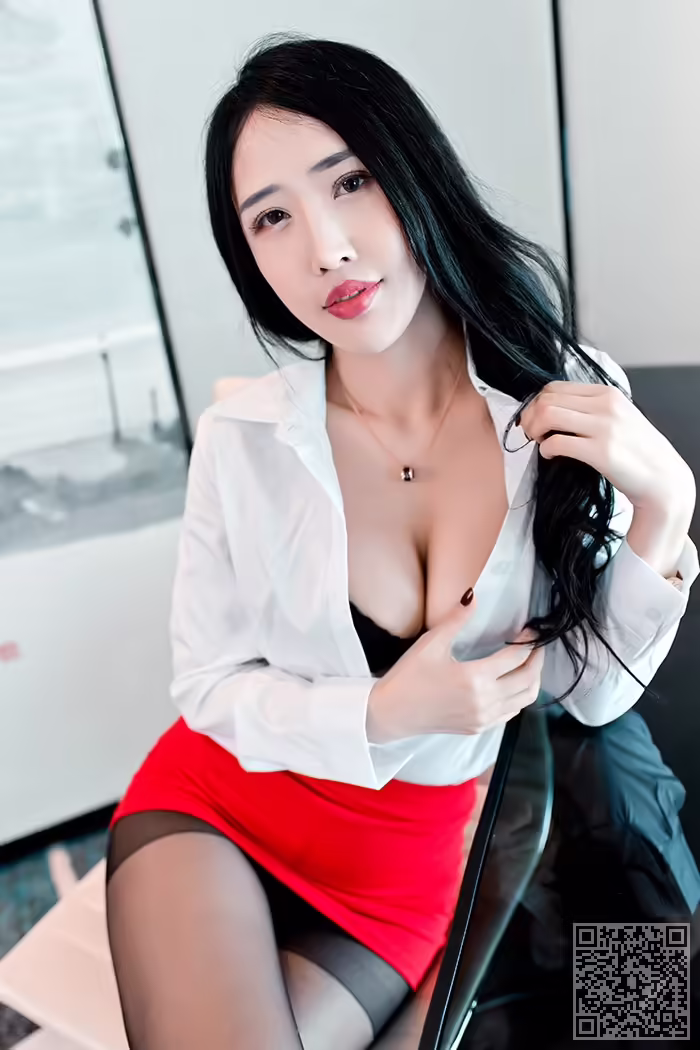 御姐、余馨妍、美腿、黑丝