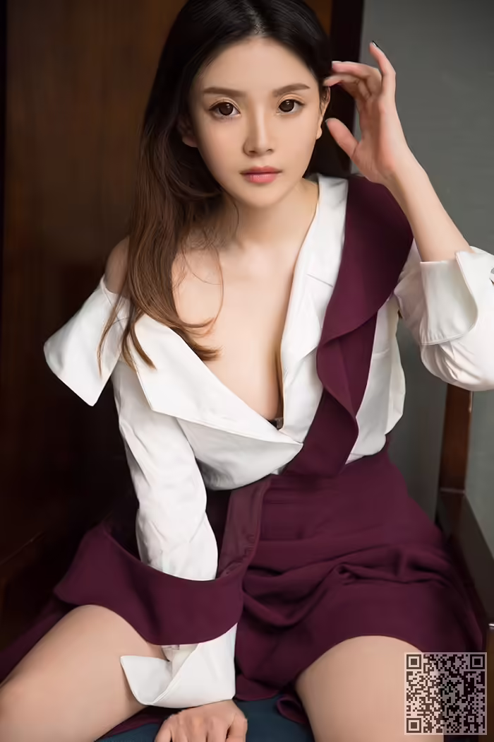 绝色、尤女郎、撩人