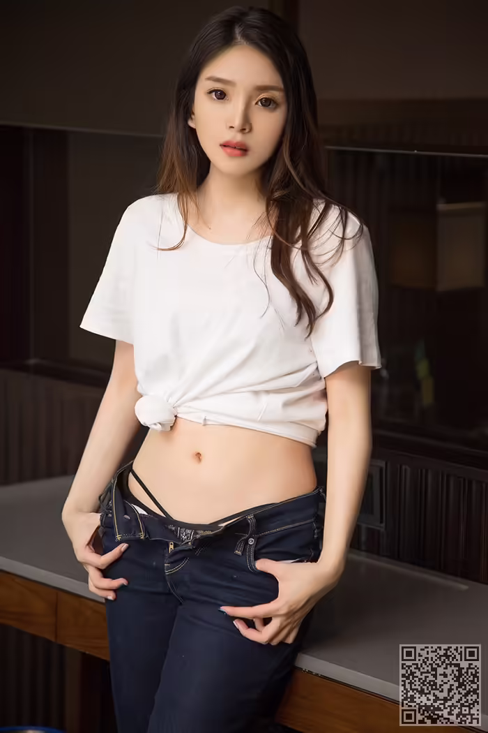 绝色、尤女郎、撩人