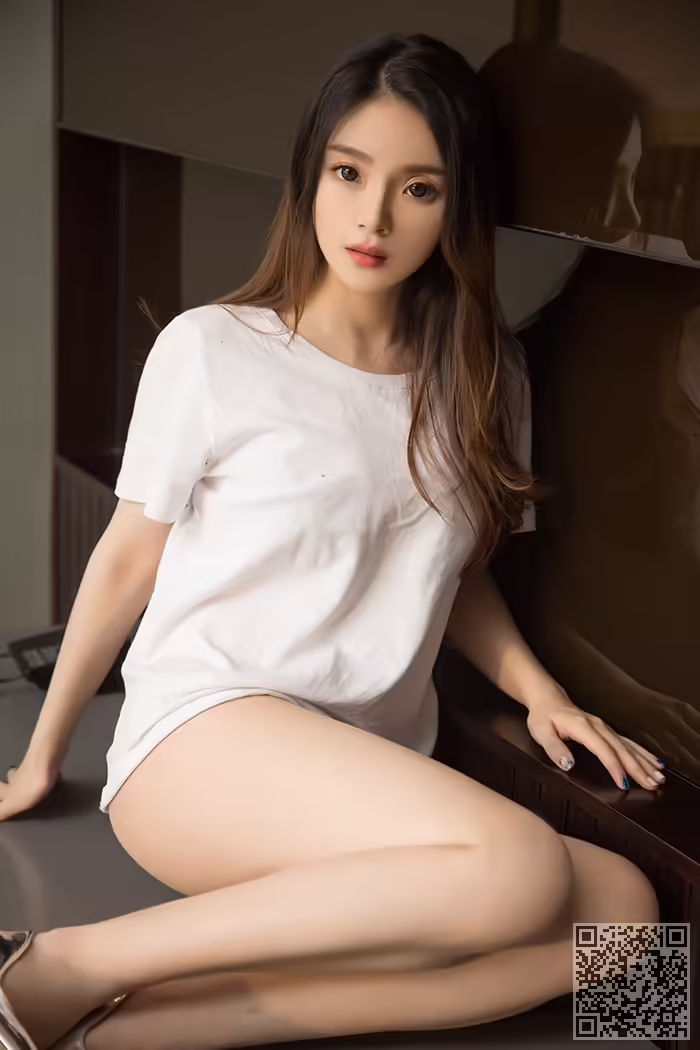 绝色、尤女郎、撩人