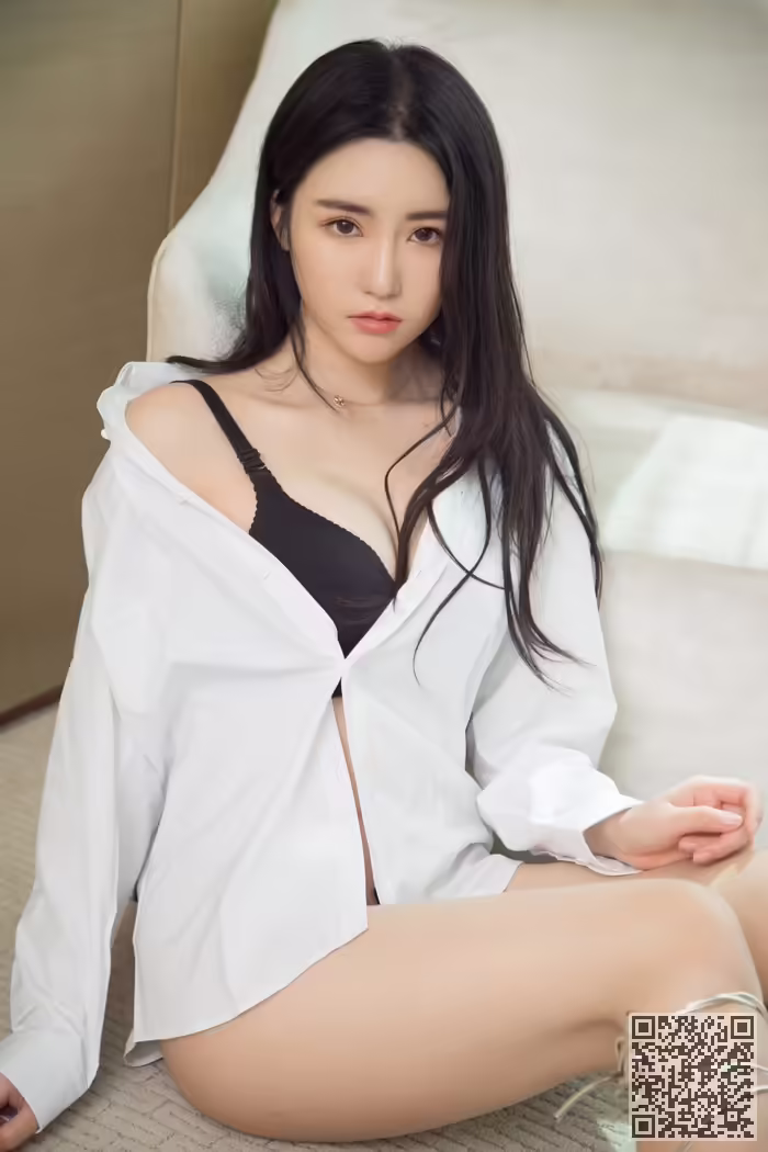 尤果、嫩模、薄丝