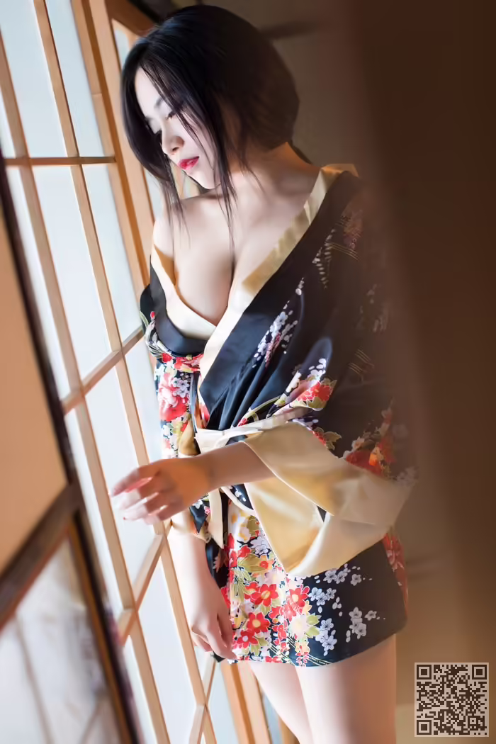 春宫、许诺、半球