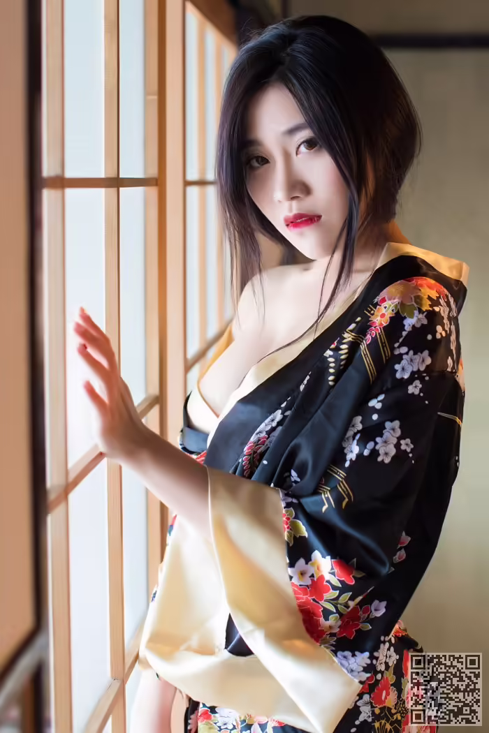 春宫、许诺、半球