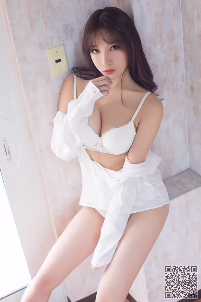 丽人、小狐狸、酥胸