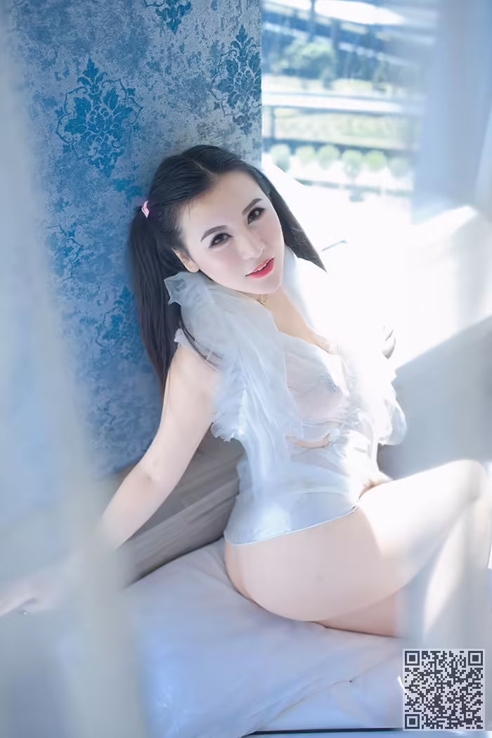 巨乳、少妇、伊若、前凸后翘