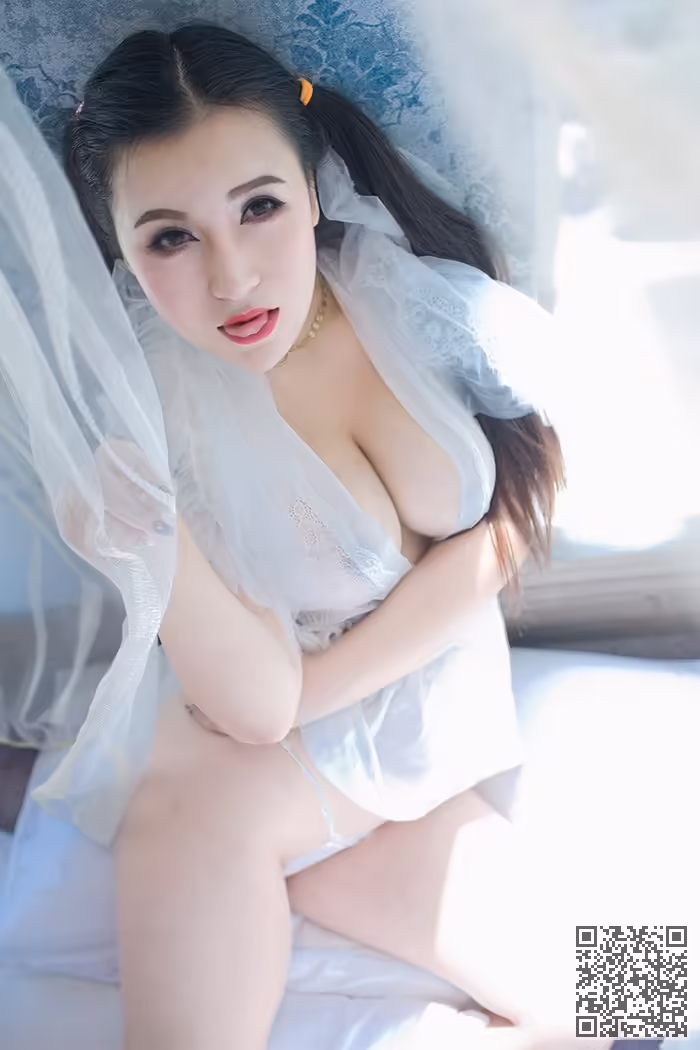 巨乳、少妇、伊若、前凸后翘