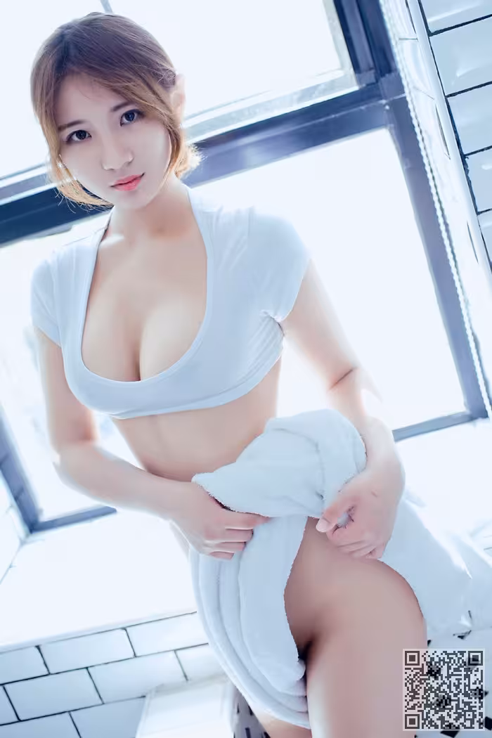欲望少妇久久性感巨乳香艳来袭