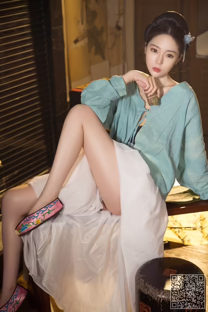 尤果、女神、妖娆、妩媚