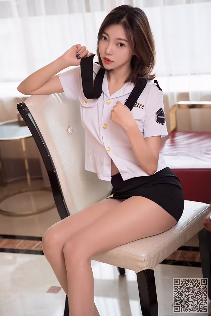 宅男女神、冯木木、制服诱惑