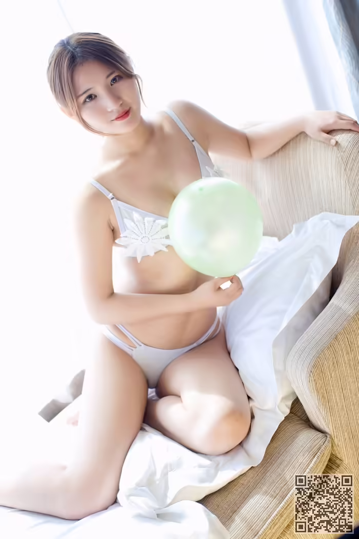 萌妹、久久、春色乍现