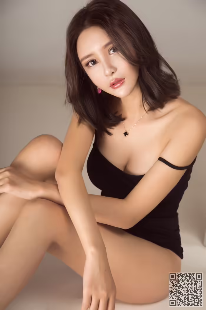 性感、尤物、尹菲、翘臀