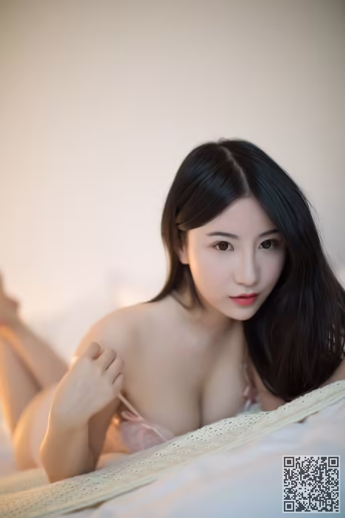 女仆、绯月樱