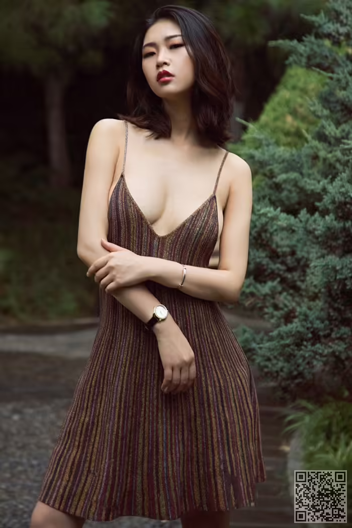 贵妇、果冻、丰乳、肥臀