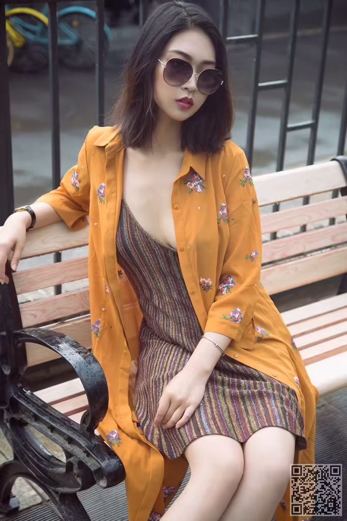 贵妇、果冻、丰乳、肥臀