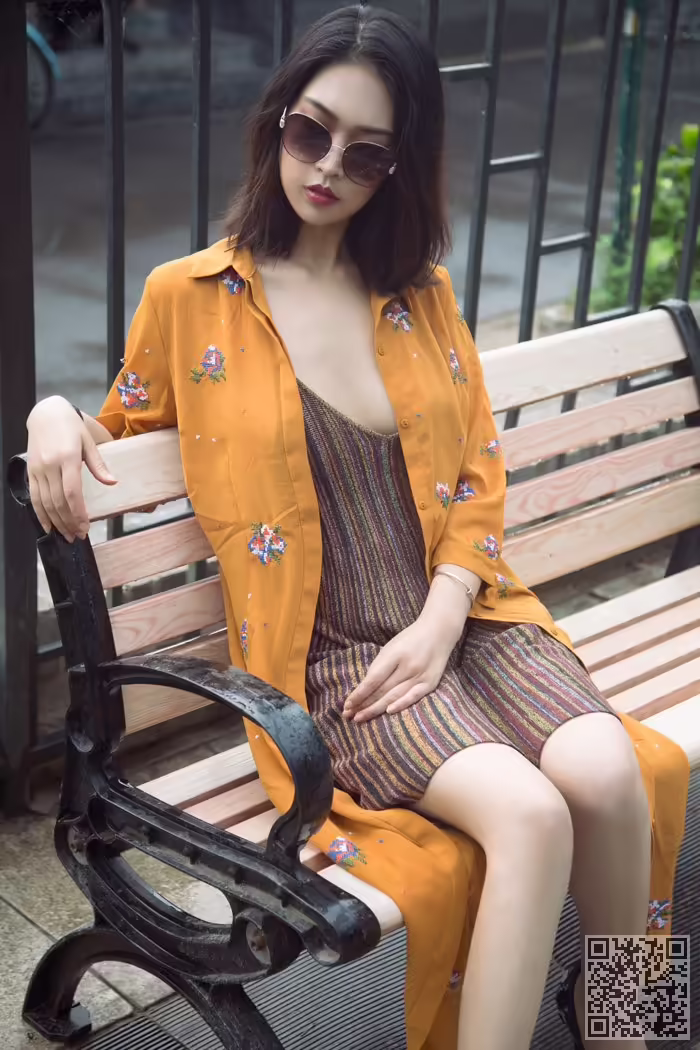 贵妇、果冻、丰乳、肥臀